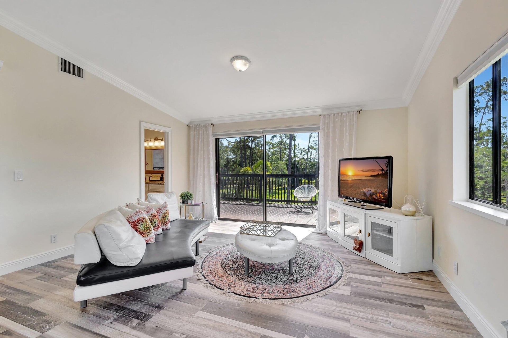 Homeland Residence photo 23