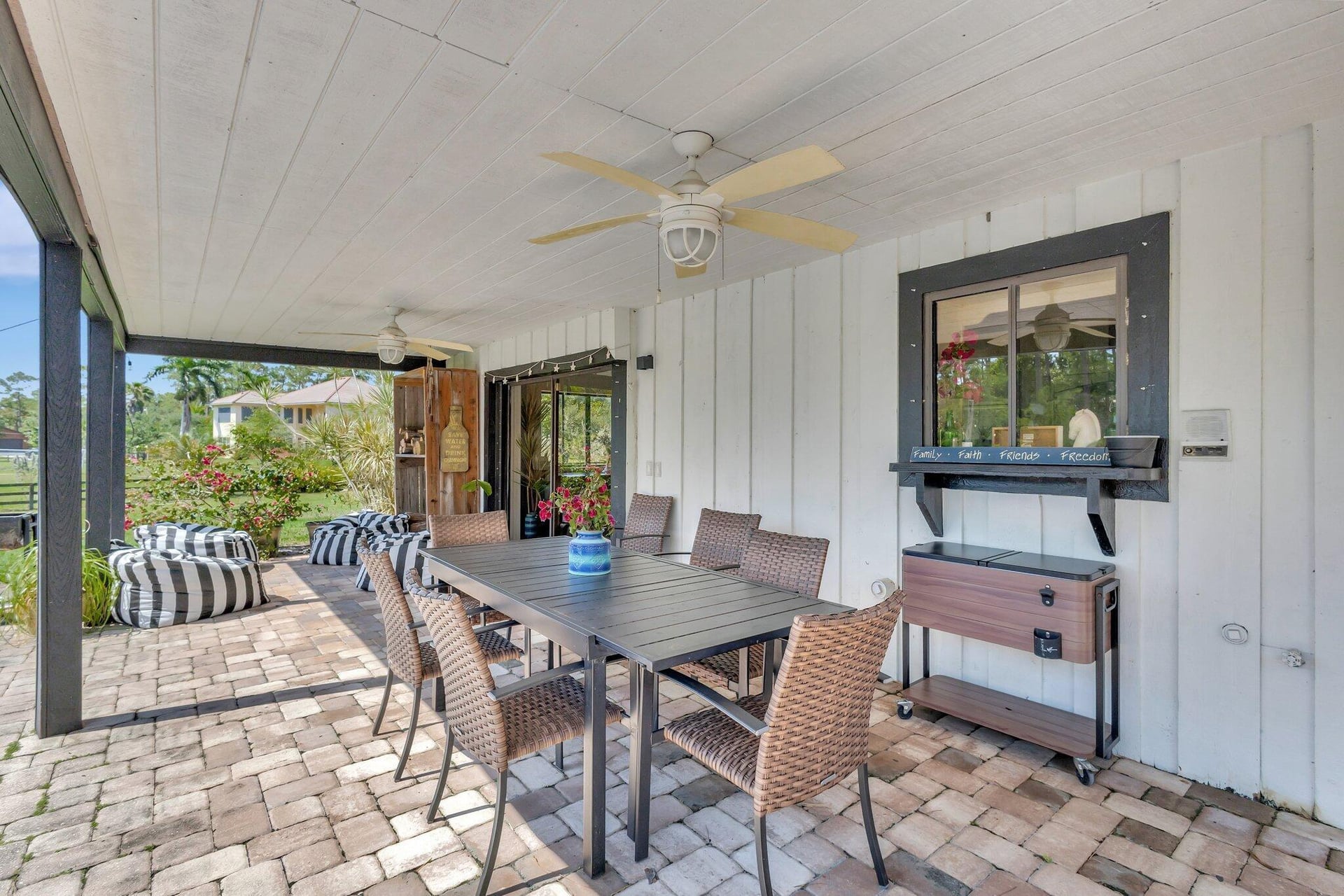 Homeland Residence photo 36