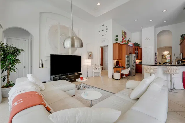 Residence photo 11