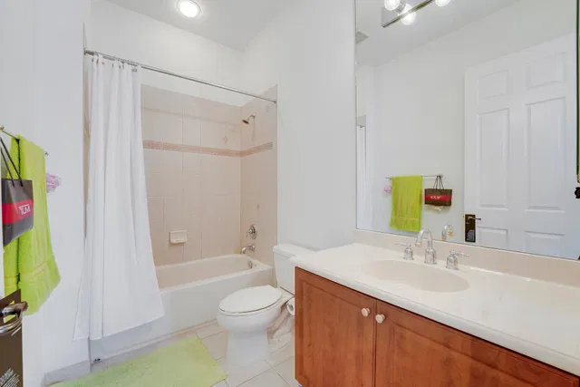 Residence photo 33