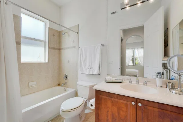 Residence photo 35