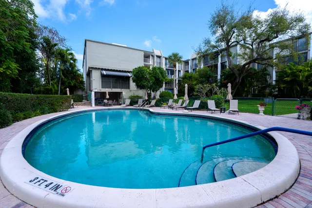 Boca Raton Unit 114 photo 15