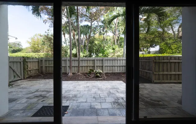 Boca Raton Unit 114 photo 20