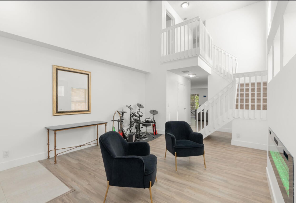 Residence photo 3