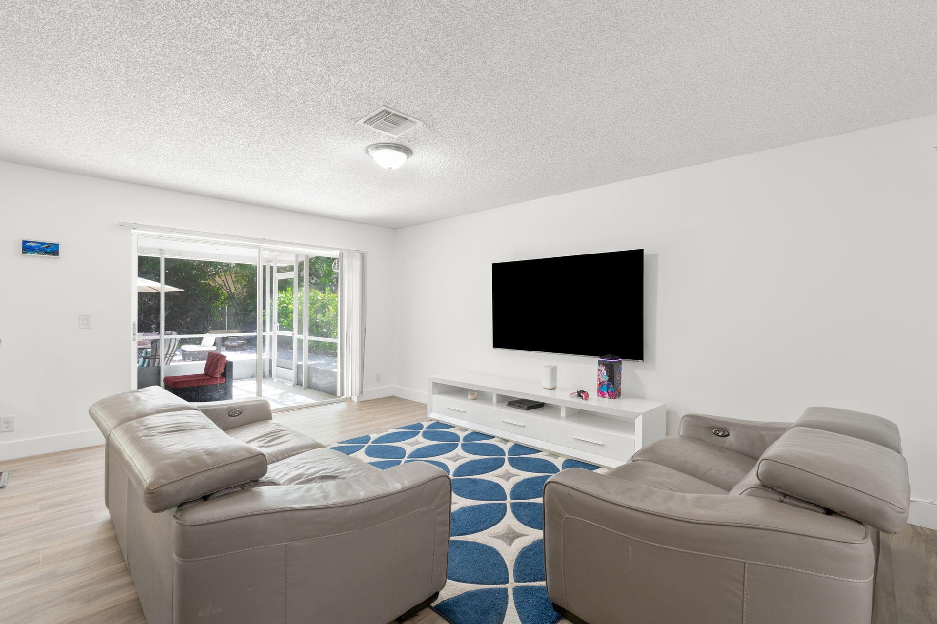 Residence photo 9