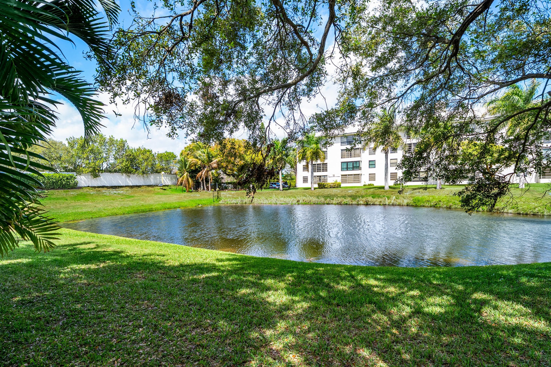 West Palm Beach Residence photo 38