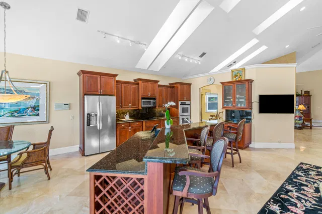 Residence photo 14