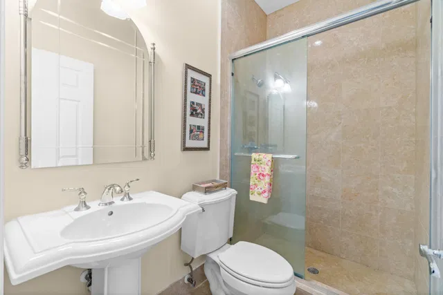Residence photo 25