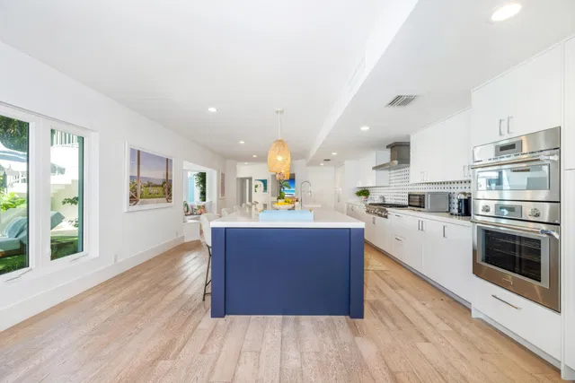 SoSo West Palm Beach Residence photo 17