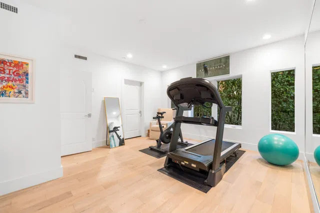 SoSo West Palm Beach Residence photo 31