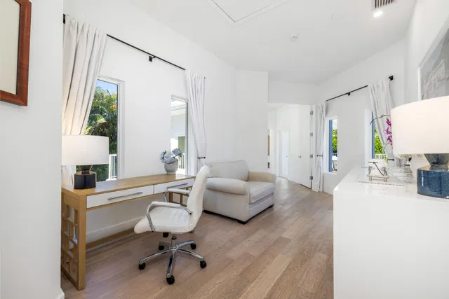 SoSo West Palm Beach Residence photo 51