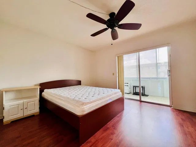 Residence photo 5