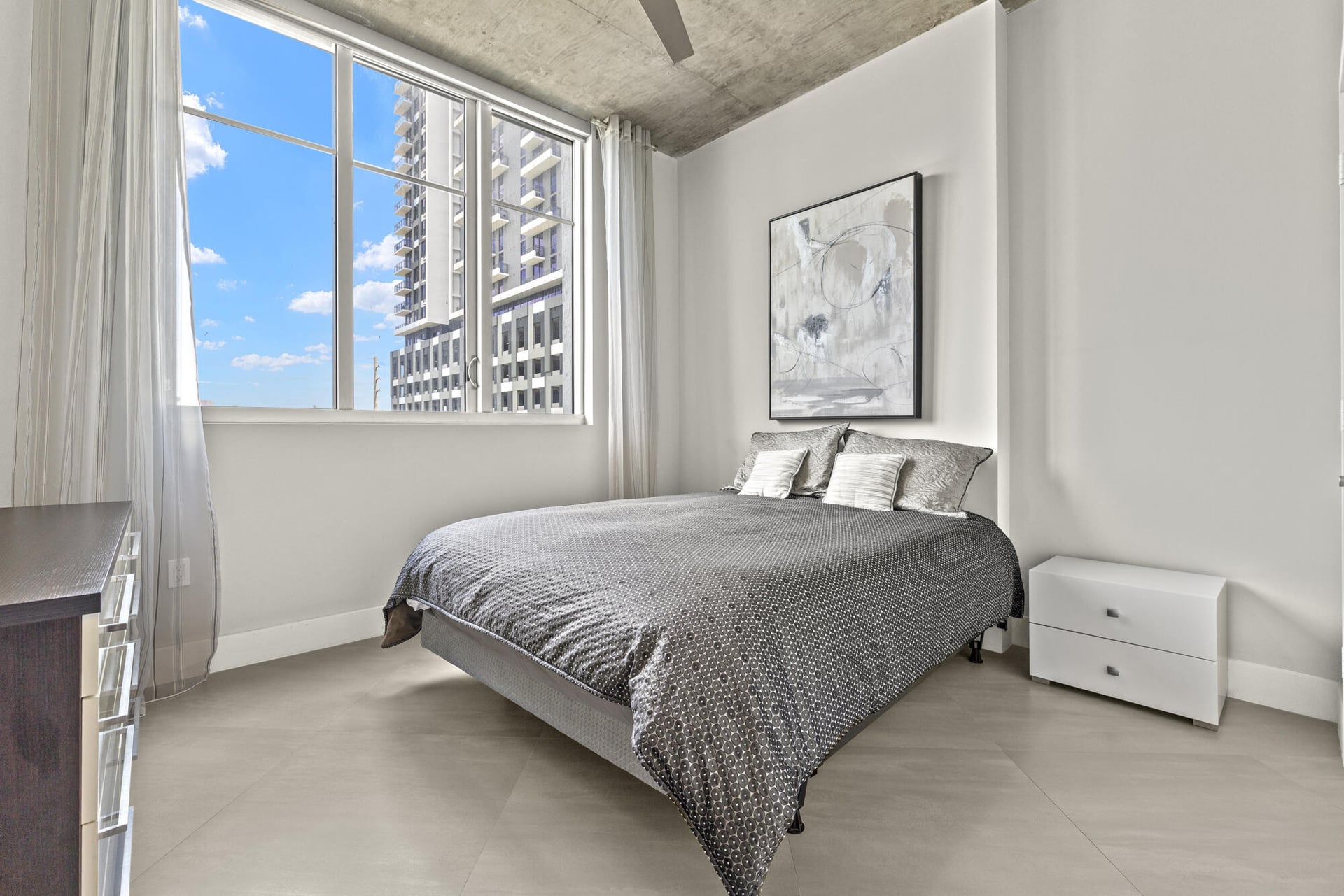The Edge Residence photo 15