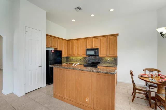 Residence photo 21