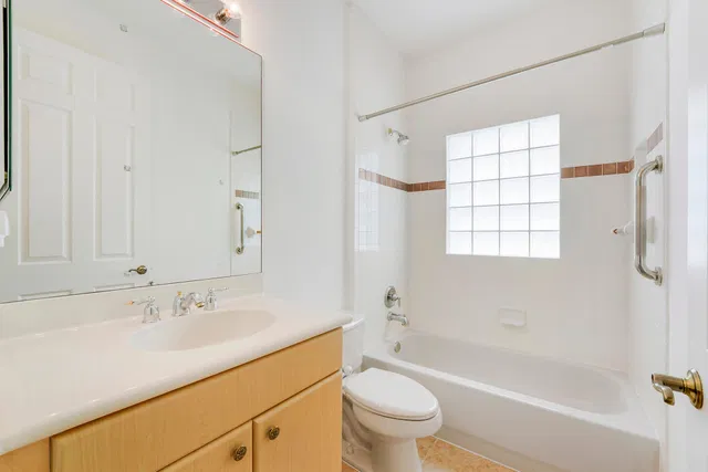 Residence photo 37