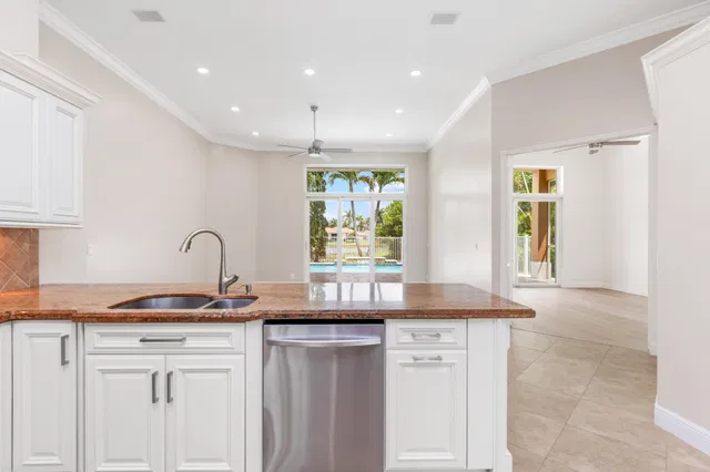 Boca Isles Residence photo 10
