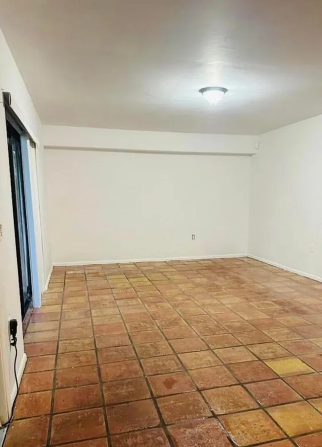 Residence photo 18