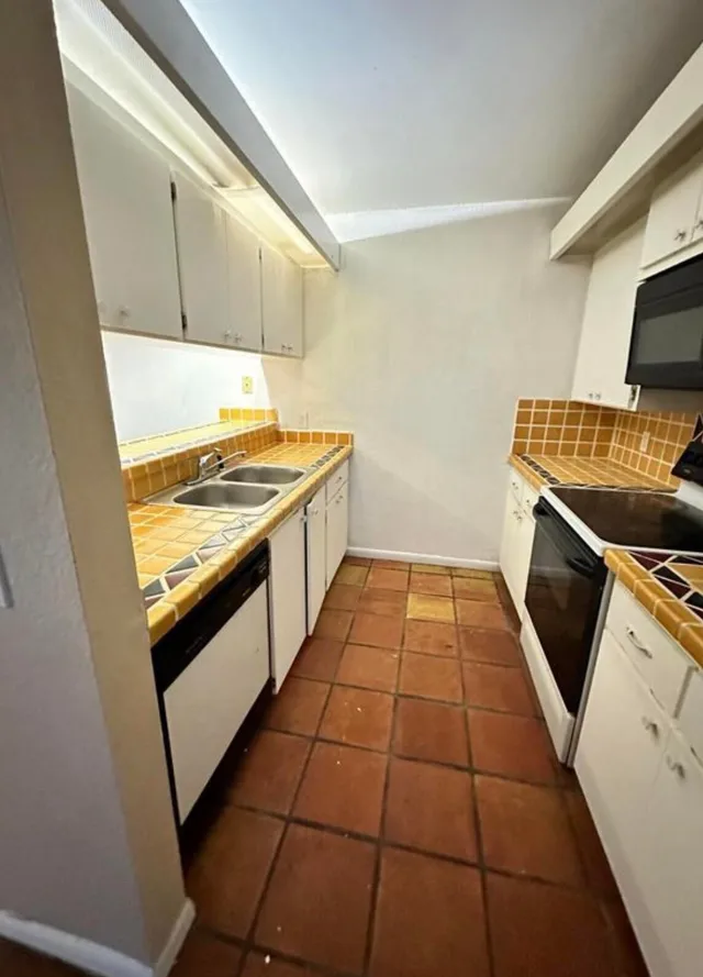 Residence photo 24