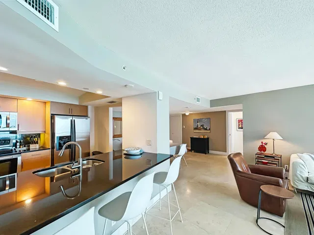 Tiara Singer Island Unit 22d photo 5