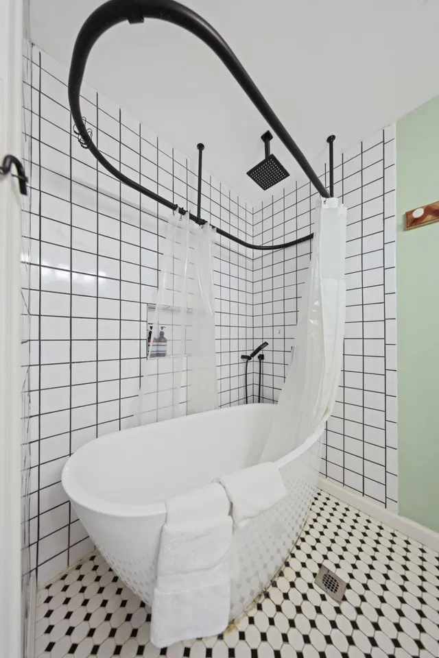 Residence photo 25