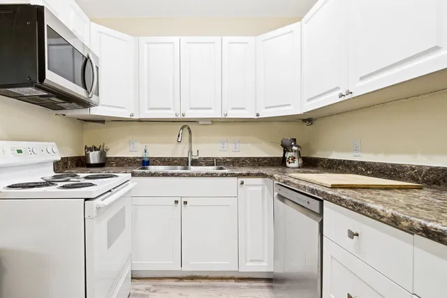 Residence photo 8