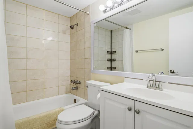 Residence photo 11