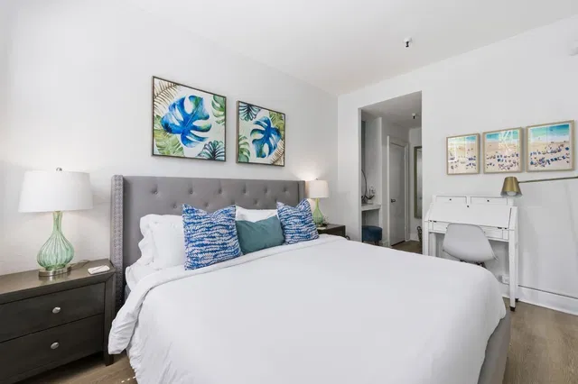 235 Sunrise Avenue #2259