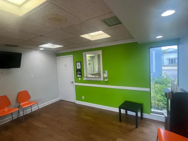 Unit 1st Floor photo 3