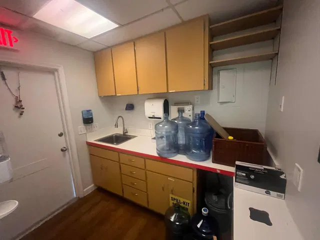 Unit 1st Floor photo 9
