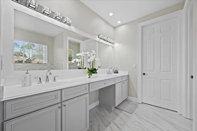 Evergrene Palm Beach Gardens Residence photo 23