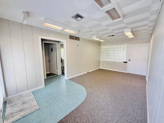  Residence photo 4