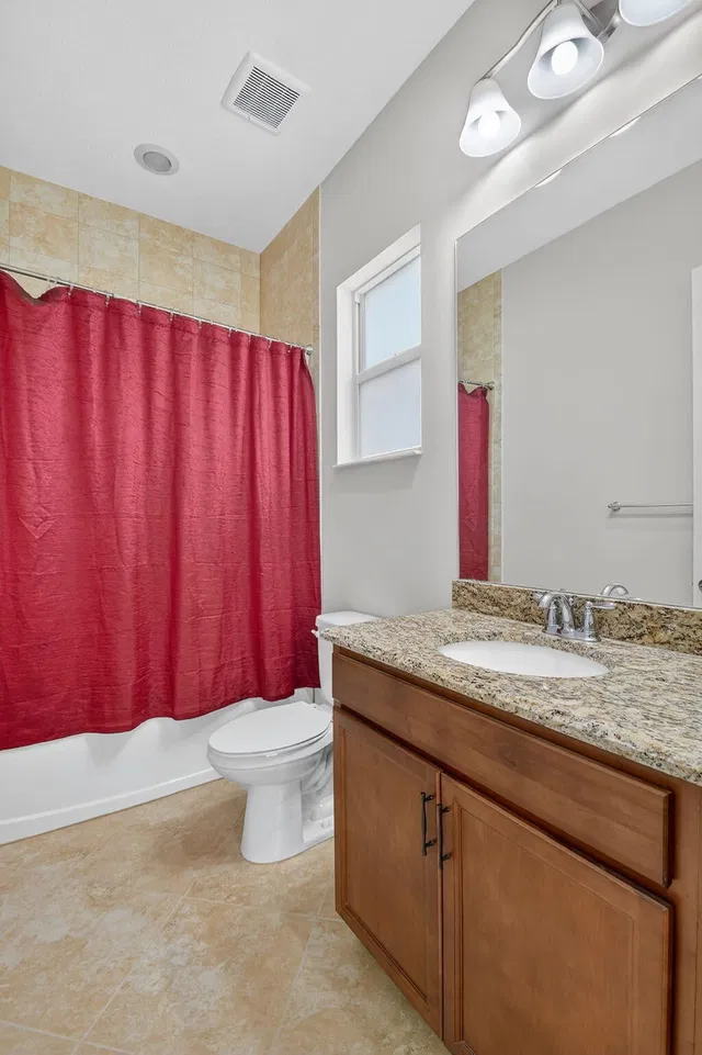 Residence photo 44