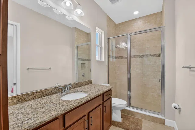 Residence photo 61