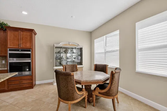 Residence photo 63