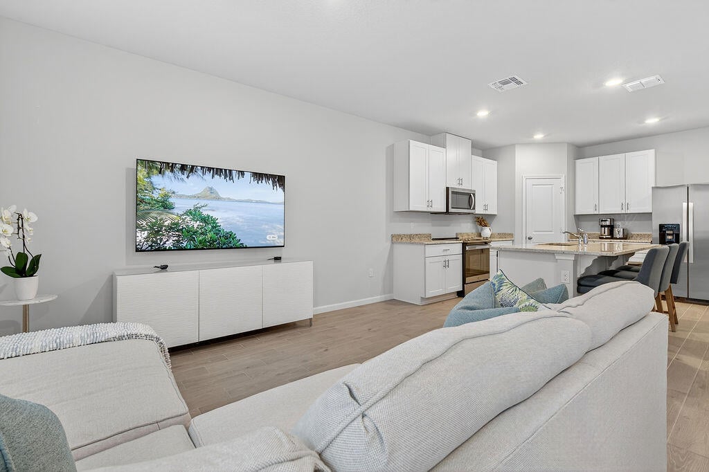 Residence photo 12