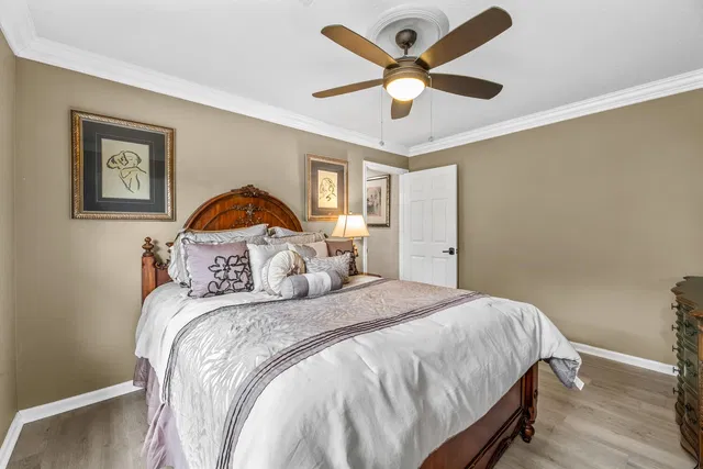 Residence photo 22