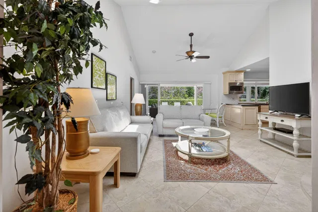 Mariner Sands Residence photo 11