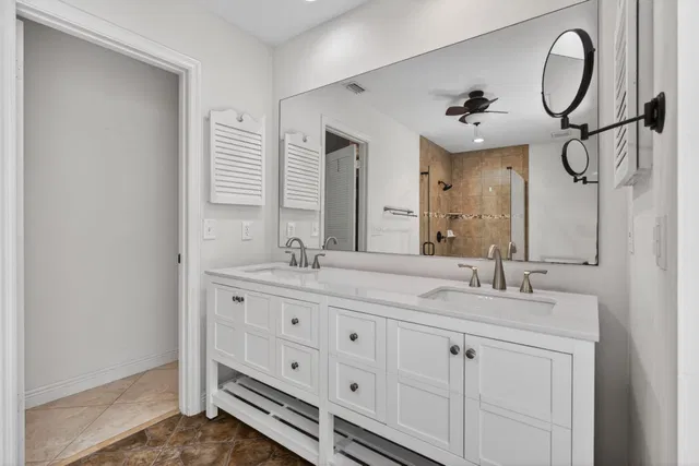 Mariner Sands Residence photo 23