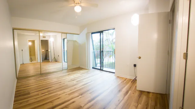  Unit 415 photo 20