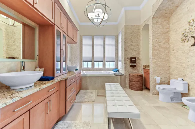  Residence photo 19