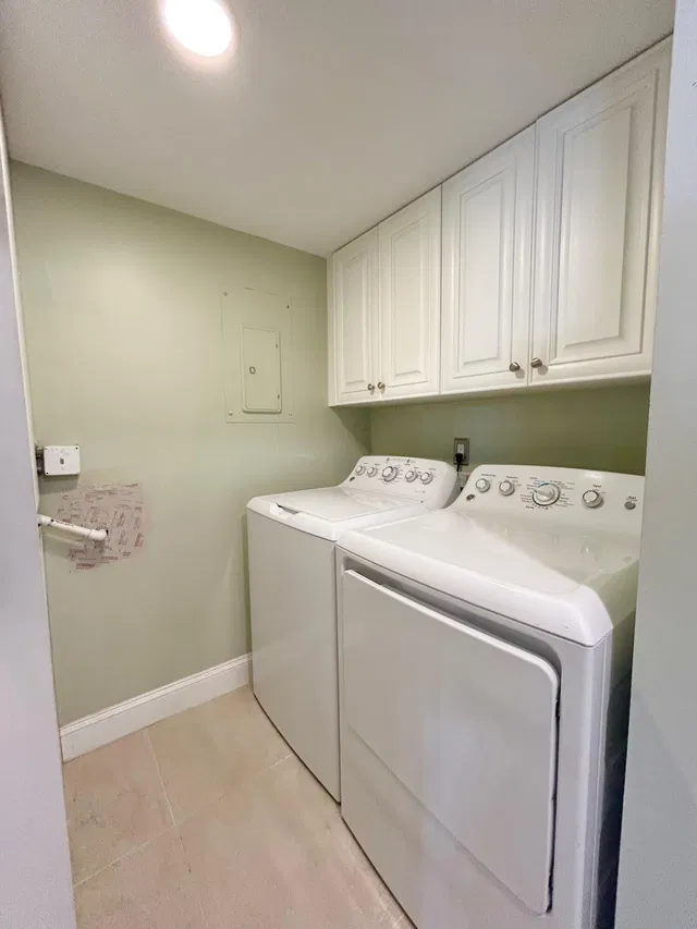 Unit A-1 photo 3
