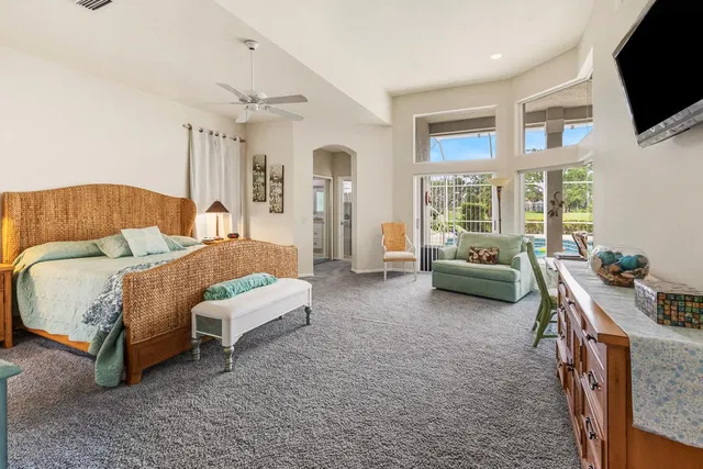 Monarch Country Club Residence photo 22