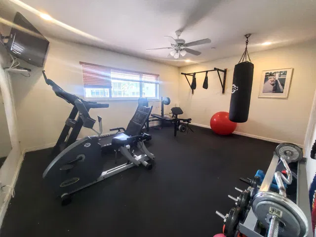 Unit 106 photo 23