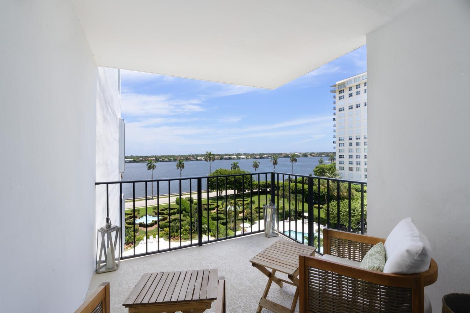 1701 S Flagler Unit 709 photo 8