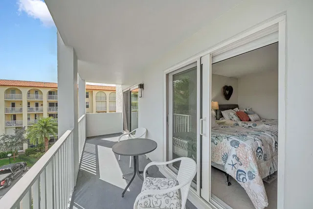 Boca Raton Unit 414 photo 16