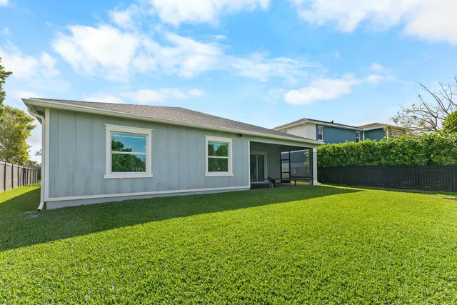 Residence photo 43