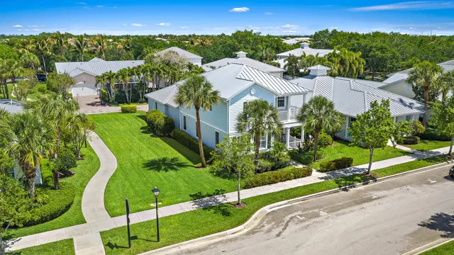 Mallory Creek Abacoa Residence photo 10