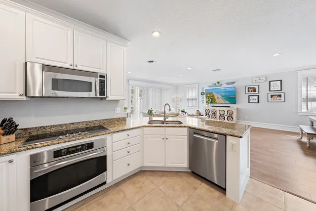 Mallory Creek Abacoa Residence photo 21