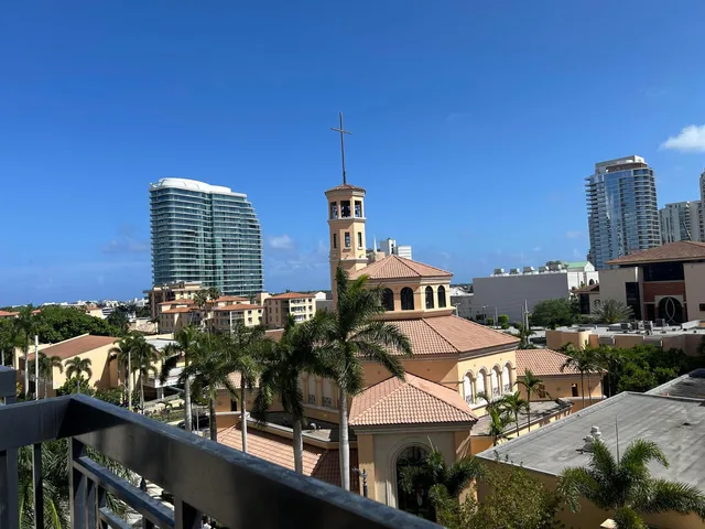 One City Plaza Unit 406 photo 11