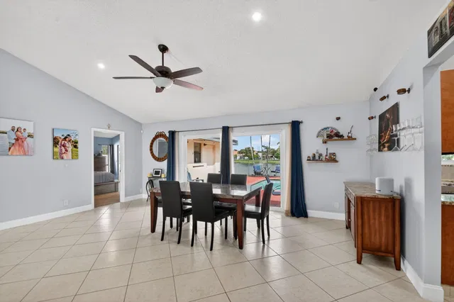 Residence photo 11